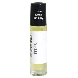 Love Don't Be Shy (W) Type 1/3 OZ Roll-On Glass Bottle